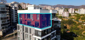 Bayrakl Krfez'de Deniz Manzaral Satlk Loft 3+1 Daire