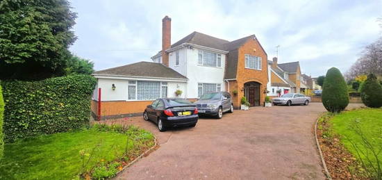 5 bedroom detached house for sale