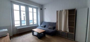 Studio meublé  à louer, 1 pièce, 18 m², Étage 0/2