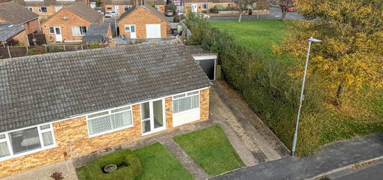 2 bedroom semi-detached bungalow for sale