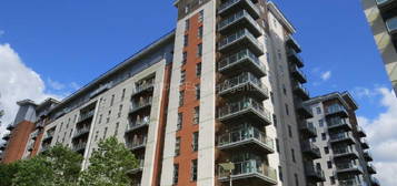 Flat to rent in Barton Place, Hornbeam Way, Manchester M4