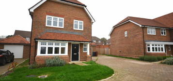 4 bedroom detached house