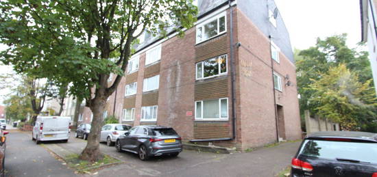 Property to rent in Wostenholm Road, Sheffield S7