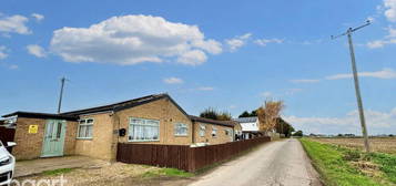 6 bedroom detached bungalow for sale