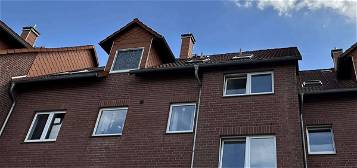 Solide Kapitalanlage: Gepflegte Eigentumswohnung im Dachgeschoss