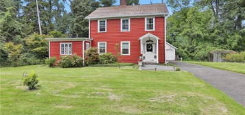 10 Washburn Ter, Saugerties, NY 12477