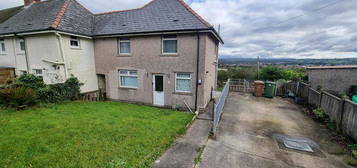 3 bedroom semi-detached house