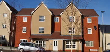 Flat to rent in Old Park Avenue, Pinhoe, Exeter EX1