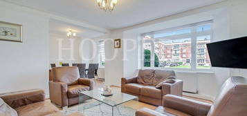 4 bed flat for sale