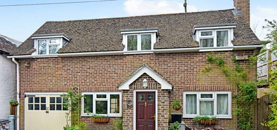 3 bedroom semi-detached house