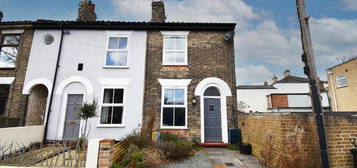 2 bedroom terraced house