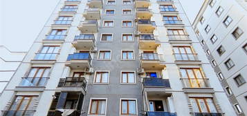 GARDENYADAN GÜLLÜBAĞLARDA DENİZ MANZARALI KİRALIK 3+1 LÜX DAİRE