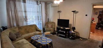 Apartament 4 camere de vanzare Domenii