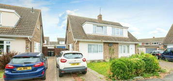 3 bedroom semi-detached house