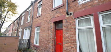 4 bed shared accommodation to rent