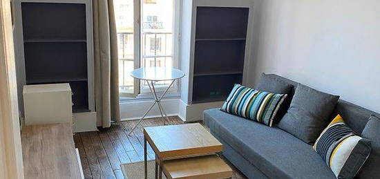 Location meublée studio 21 m² Paris 19ème 850