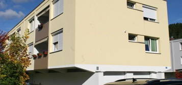Sanierte 3 - Zimmer Wohnung mit Loggia in Pernitz
