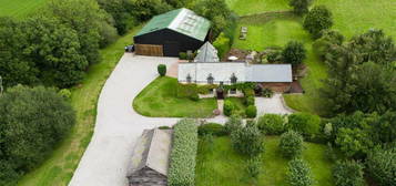 5 bedroom farm house for sale