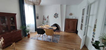 Appartement  à louer, 2 pièces, 1 chambre, 63 m²