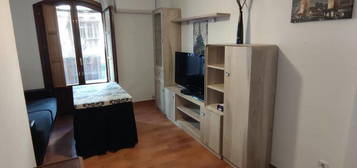 Apartamento de alquiler en Calle Obispo Cobos, Úbeda