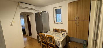 Apartament 2 camere Sălăjan - 4 minute de metrou