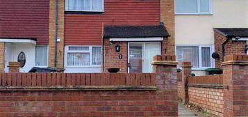 3 bedroom terraced house to rent