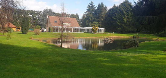 Villa avec piscine couverte 10 mins de Sully