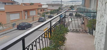 Appartamento 3 camere vista mare