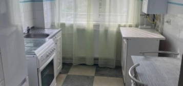 Inchiriez apartament 2 camere, 60mp, zona centrala, Giurgiu, 250euro