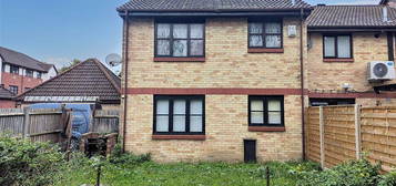 2 bedroom ground floor flat for sale