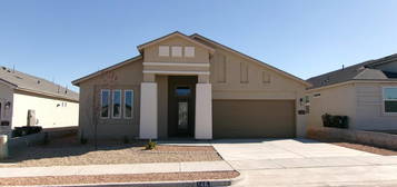 146 Sarah Trl, Santa Teresa, NM 88008