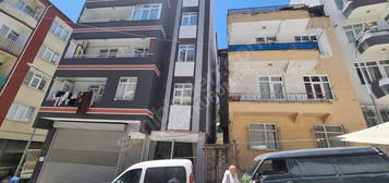 AKGÜN KURUMSALDAN İLKADIM RASATHANE MAHALLESİ SATILIK 2+1 2DAİRE