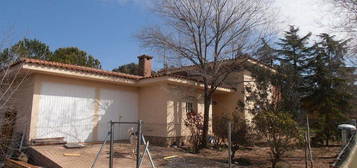 Chalet en calle De Zaragoza en Villar del Olmo