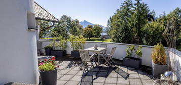 PREMIUM Wohnen am Mondsee - im Seepark - Haus im Haus - 270 m² Wohnfläche, Wintergarten, Eigengarten und Garage