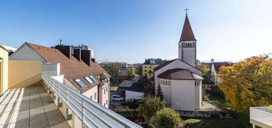 PROVISIONSFREI! Exklusives 4-Zimmer-Dachgeschoß mit Weitblick und großzügiger Terrasse