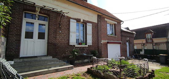 Maison avec studio située à Therdonne