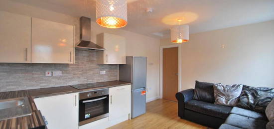 2 bedroom flat