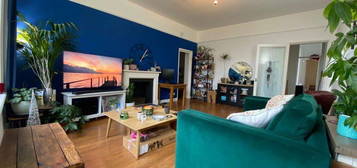 3 bed flat to rent