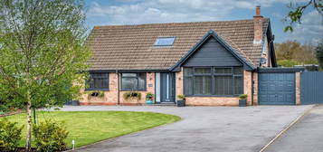 4 bed bungalow for sale