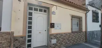 Casa en Hu&#xE9;tor T&#xE1;jar