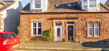 3 bed semi-detached house for sale