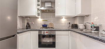 2 bed flat to rent