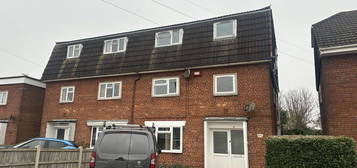 Maisonette to rent in Old Farm Road, Oakdale, Poole BH15