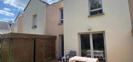 PACE  : Maison construite en 2007 de 90 m2 sur son terrain de 210m² !