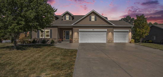 15422 Reagan Dr, Washington, NE 68068