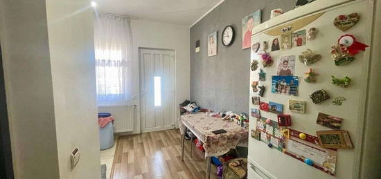 Apartament 2 camere! Etaj Intermediar! Utilat/Mobilat! zona Iris!