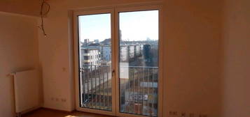 Ein-Zimmer-Penthouse-Apartment in Hannovers Nordstadt, Uni-nah