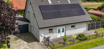 Viel Platz in ruhiger Wohnlage: Einfamilienhaus mit PV-Anlage in Emsbüren!