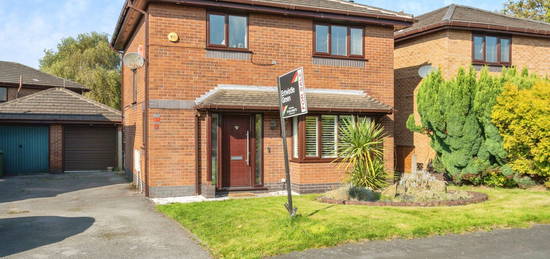 4 bed detached house for sale