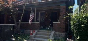 22 Beltzhoover Ave, Pittsburgh, PA 15210